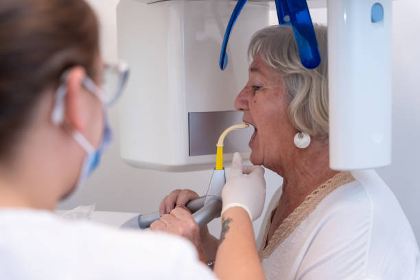 Best Emergency Dental Extractions in Lonville, GA